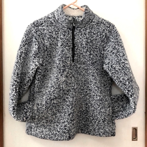 blue & white quarter zip Sherpa pullover size small. Comfy and warm - Picture 1 of 9